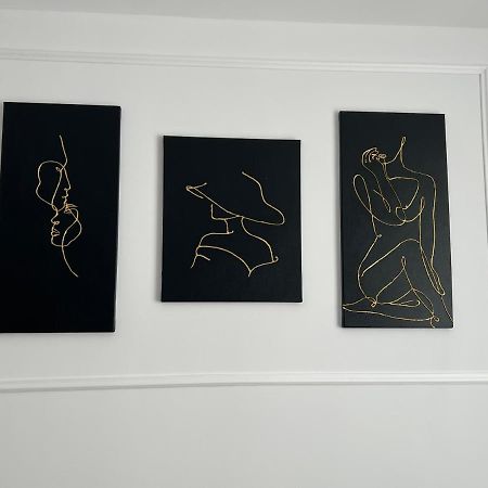 Glamart Apartment Craiova Extérieur photo