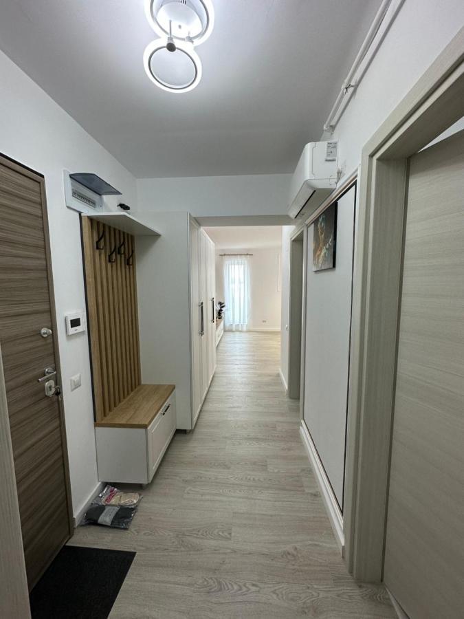 Glamart Apartment Craiova Extérieur photo