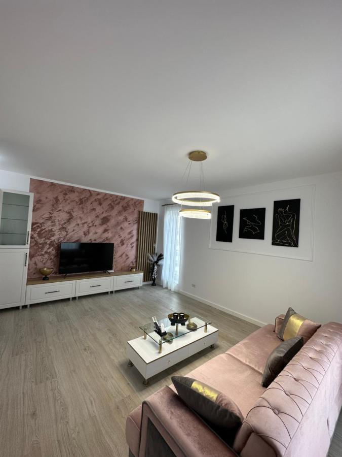 Glamart Apartment Craiova Extérieur photo