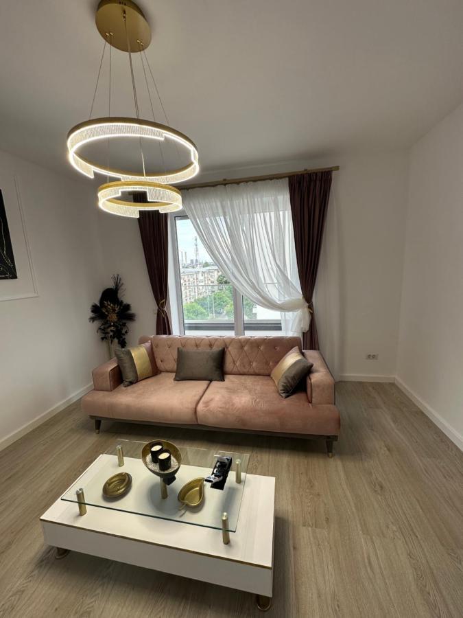 Glamart Apartment Craiova Extérieur photo