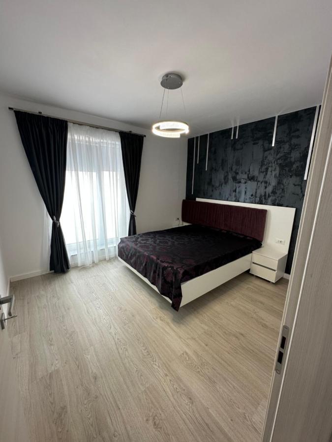 Glamart Apartment Craiova Extérieur photo
